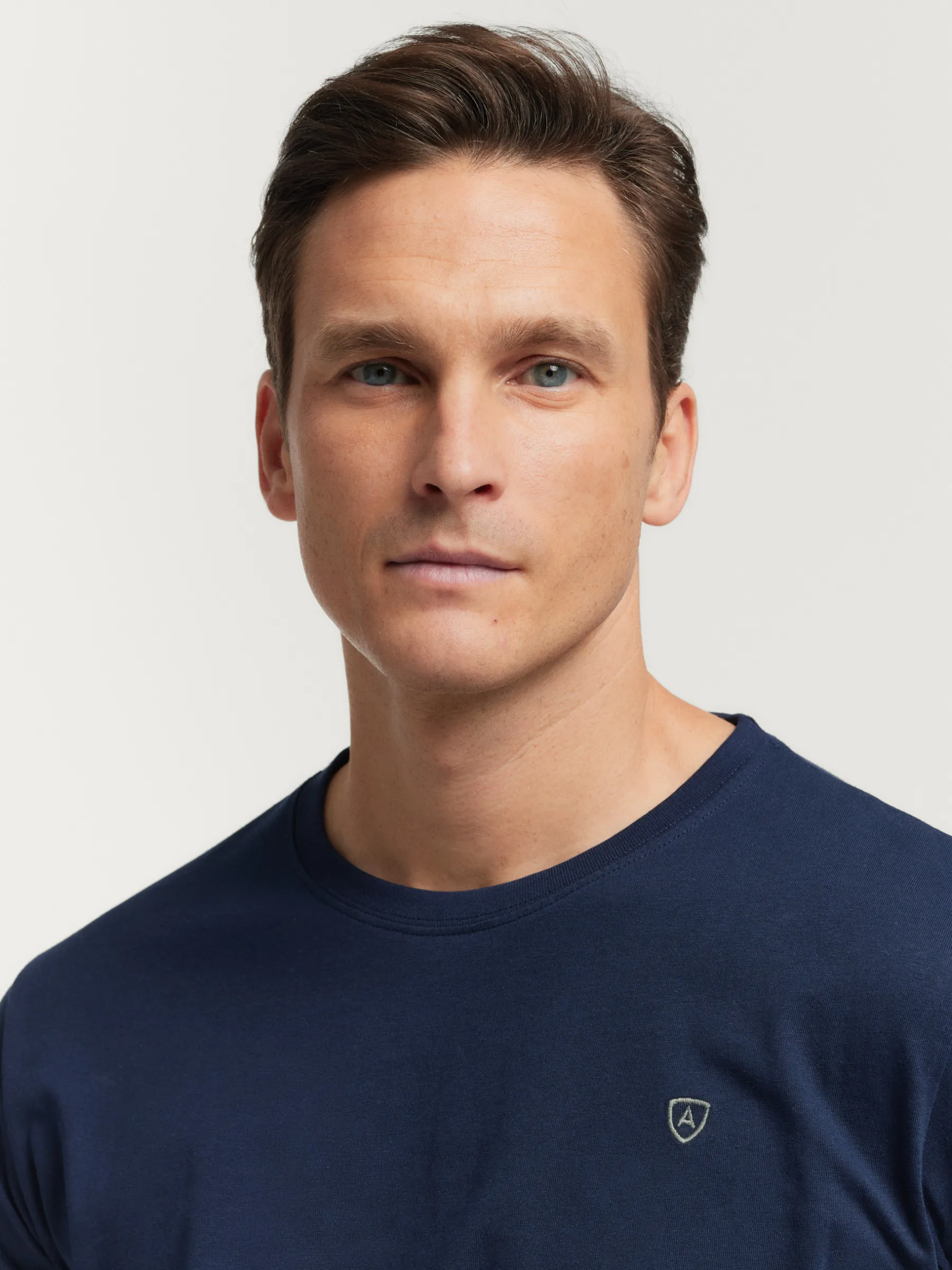 Alvaro Moreno CAMISETA BASICA-Hombre Camisetas