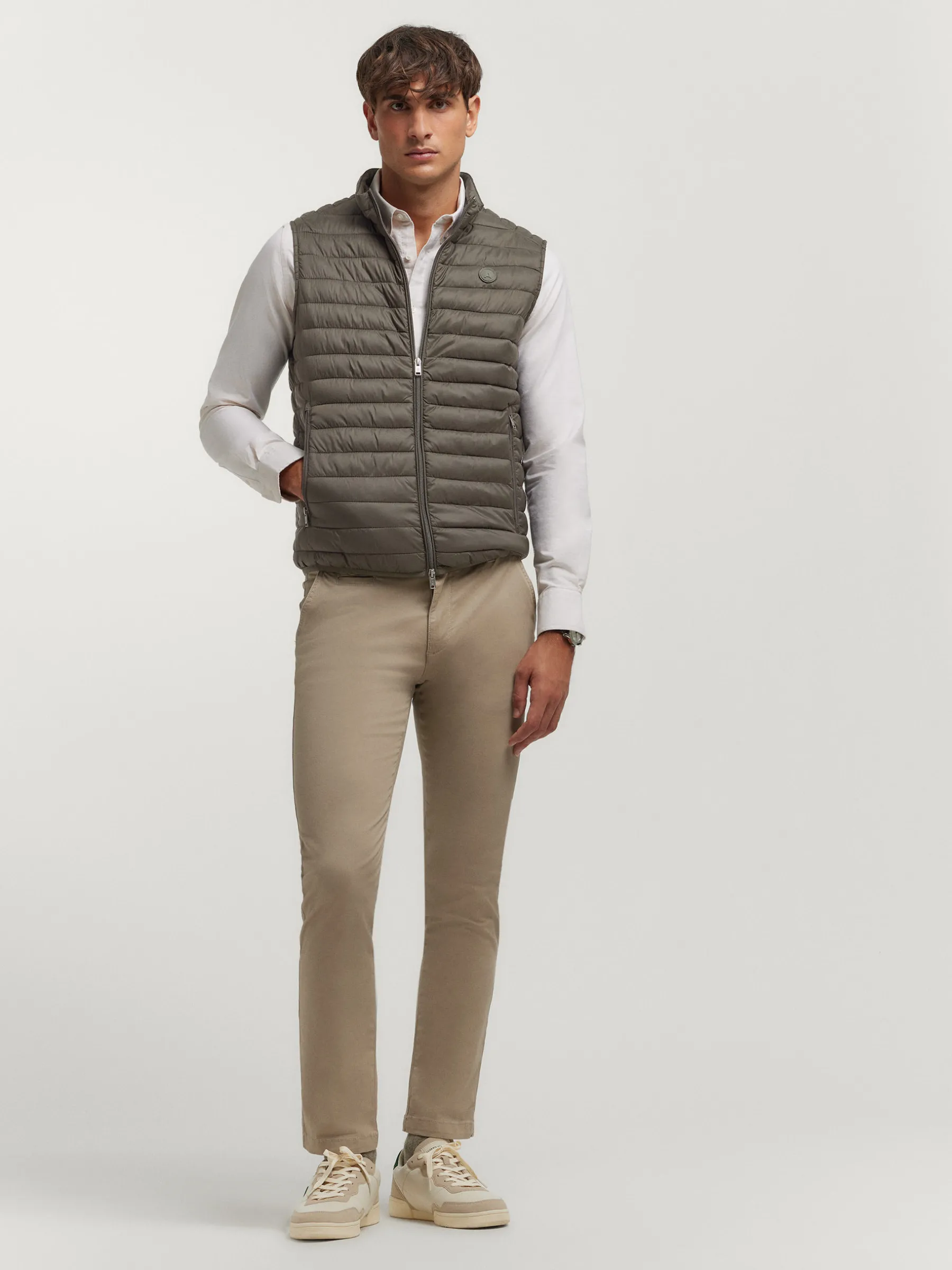 Alvaro Moreno CHALECO DENKER-Hombre Chalecos