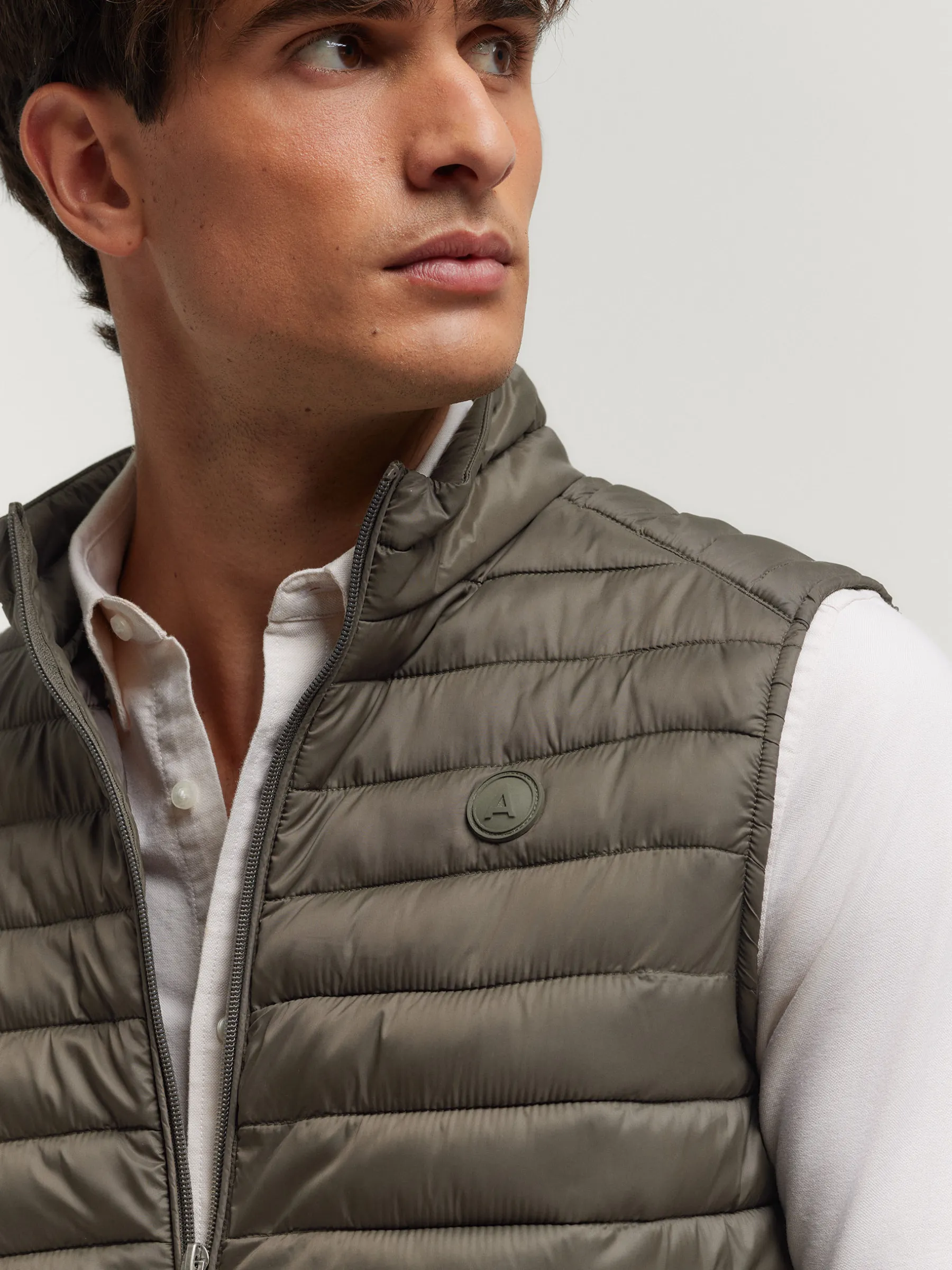 Alvaro Moreno CHALECO DENKER-Hombre Chalecos