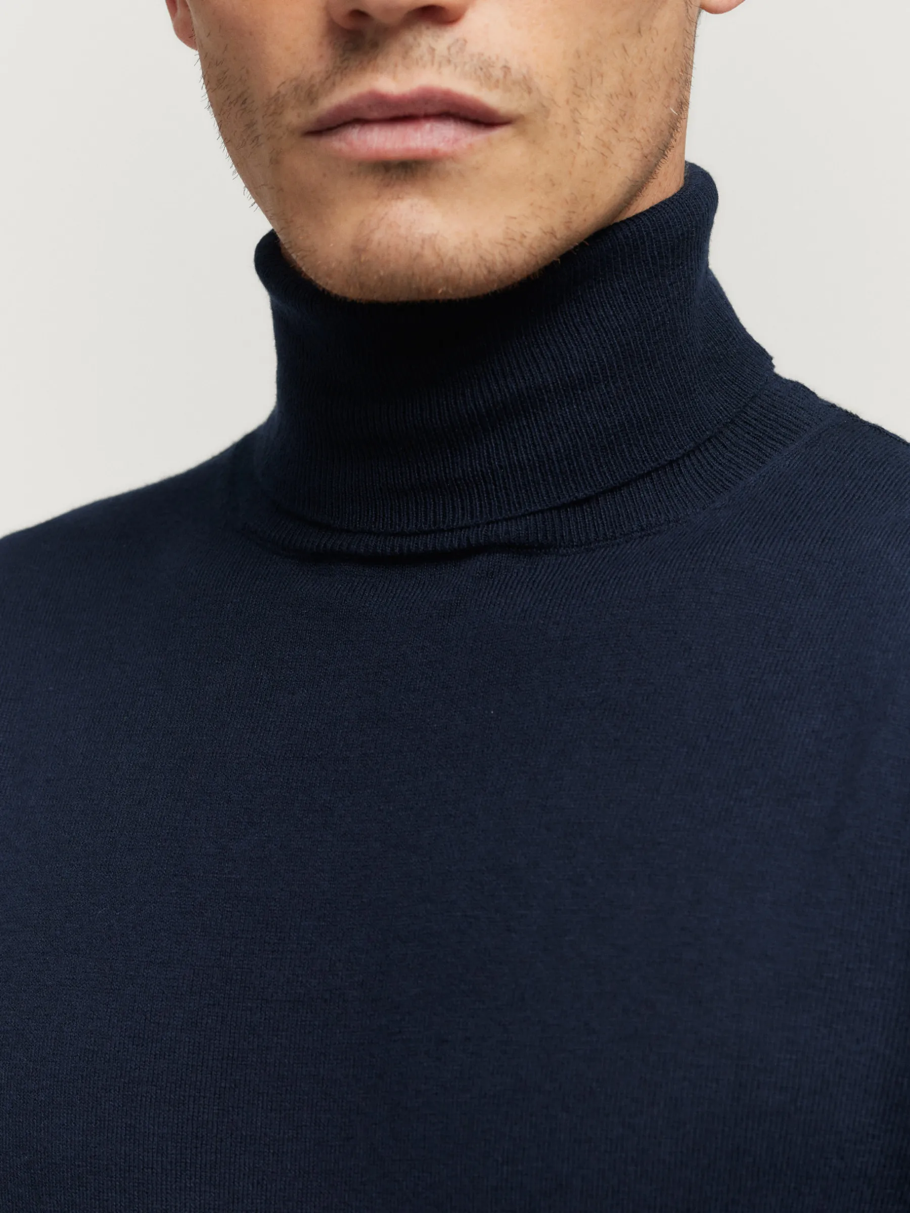 Alvaro Moreno JERSEY ROLL COLLAR-Hombre Jerséis